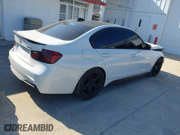 2013 BMW 3 Series 328i with VIN WBA3A5C52DF359204, listed as a IAAI auction lot 41902568 with 1 mi miles. Bid and sale history available at carsss.com. Image 4.