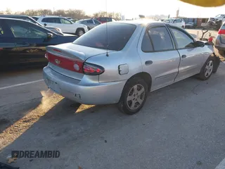 2004 Chevrolet Cavalier LS z VIN 1G1JF52F147298453, wystawiony jako IAAI lot #41054447 z przebiegiem 177 889 mil mil oraz . Historia ofert i sprzedaży dostępna na DreamBid. Obrazek 4.