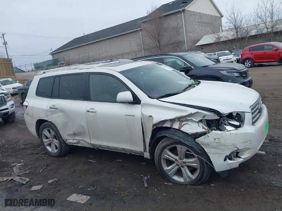 2010 Toyota Highlander Limited with VIN 5TDDK3EH9AS003621, listed as a IAAI auction lot 41615809 with 1 mi miles. Bid and sale history available at carsss.com. Image 12.