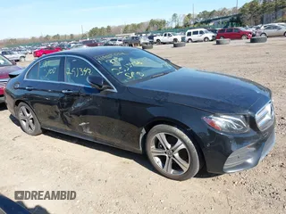 2016 Mercedes-Benz C 300 Luxury with VIN 55SWF4KB4GU146426, listed as a IAAI auction lot 41959337 with Not Provided miles and . Bid and sale history available at DreamBid. Image 12.