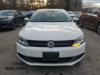 2013 Volkswagen Jetta Sedan SE with VIN 3VWDP7AJ3DM353670, listed as a Copart auction lot 81946434 with 175,983 mi miles and Salvage Title. Bid and sale history available at carsss.com. Image 5.