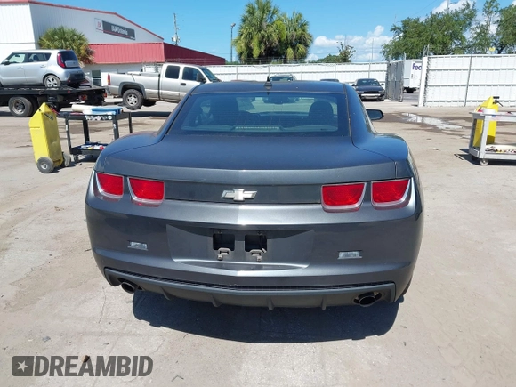 2011 Chevrolet Camaro 1LT с VIN 2G1FF1ED9B9136767, выставлен на аукционе IAAI как лот 42526146 с пробегом 196 023 миль миль и . История ставок и продаж доступна на DreamBid. Изображение 16.