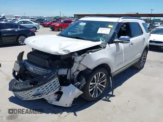 2019 Ford Explorer Platinum с VIN 1FM5K8HT8KGA02291, выставлен на аукционе IAAI как лот 42313377 с пробегом 126 752 миль миль и . История ставок и продаж доступна на DreamBid. Изображение 18.