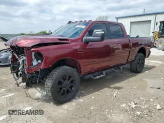 2024 Ram 2500 Big Horn z VIN 3C6UR5DL0RG247012, wystawiony jako Copart lot #53093935 z przebiegiem 5 924 mil mil oraz Szkoda całkowita • Salvage title. Historia ofert i sprzedaży dostępna na DreamBid. Obrazek 1.