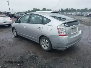 2008 Toyota Prius with VIN JTDKB20U883315723, listed as a IAAI auction lot 42521199 with 268,240 mi miles and . Bid and sale history available at DreamBid. Image 3.