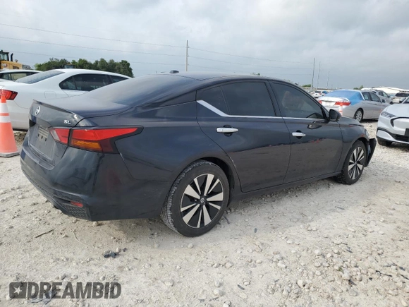 2019 Nissan Altima SL with VIN 1N4BL4EVXKC129317, listed as a Copart auction lot 55298455 with 116,862 mi miles and Clean Title. Bid and sale history available at DreamBid. Image 3.