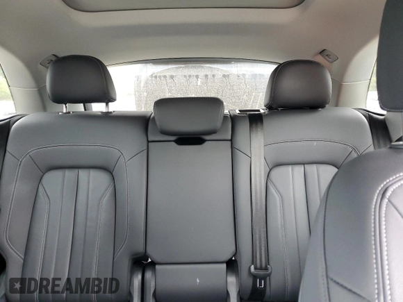 2021 Audi Q5 Premium Plus z VIN WA1BAAFY5M2067030, wystawiony jako Copart lot #57124845 z przebiegiem 43 567 mil mil oraz Szkoda całkowita • Salvage title. Historia ofert i sprzedaży dostępna na DreamBid. Obrazek 10.