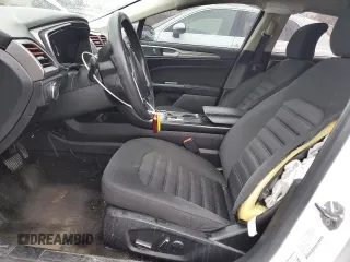 2017 Ford Fusion SE with VIN 3FA6P0H71HR390129, listed as a Copart auction lot 47251755 with 72,790 mi miles and Salvage Title. Bid and sale history available at DreamBid. Image 7.