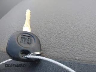2003 Saturn VUE with VIN 5GZCZ23D83S868770, listed as a IAAI auction lot 41313717 with 281,628 mi miles and . Bid and sale history available at DreamBid. Image 11.