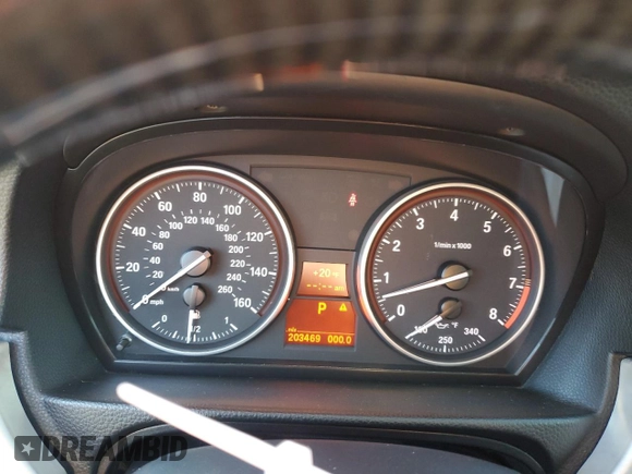 2008 BMW 3 Series 335i with VIN WBAVB73588VH23738, listed as a Copart auction lot 89168345 with 203,469 mi miles and Salvage title. Bid and sale history available at DreamBid. Image 9.