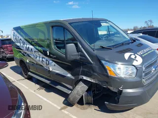 2019 Ford Transit z VIN 1FTYR1ZM1KKA72014, wystawiony jako IAAI lot #41727141 z przebiegiem 79 664 mil mil oraz . Historia ofert i sprzedaży dostępna na DreamBid. Obrazek 13.