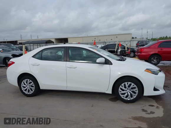 2019 Toyota Corolla L with VIN 5YFBURHE7KP908410, listed as a IAAI auction lot 41934022 with 29,425 mi miles. Bid and sale history available at carsss.com. Image 13.