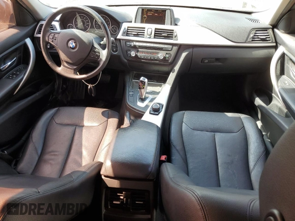 2013 BMW 3 Series 328i с VIN WBA3A5C53DF352746, выставлен на аукционе Copart как лот 59400105 с пробегом 210 767 миль миль и Чистый • Clean title. История ставок и продаж доступна на DreamBid. Изображение 8.