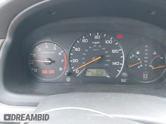 2002 Honda Accord EX z VIN 1HGCG56642A144814, wystawiony jako IAAI lot #42332217 z przebiegiem 250 835 mil mil oraz . Historia ofert i sprzedaży dostępna na DreamBid. Obrazek 7.