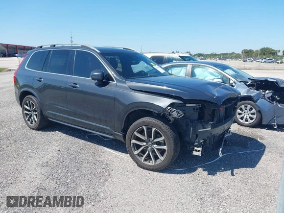 2017 Volvo XC90 Momentum with VIN YV4A22PK6H1149002, listed as a IAAI auction lot 41405845 with 105,292 mi miles. Bid and sale history available at carsss.com. Image 1.