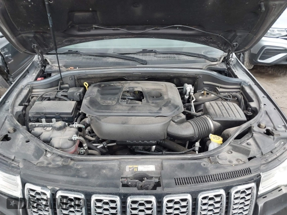 2018 Jeep Grand Cherokee High Altitude with VIN 1C4RJFCG5JC449092, listed as a IAAI auction lot 41723024 with 104,545 mi miles. Bid and sale history available at carsss.com. Image 10.