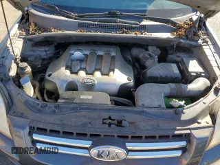 2006 Kia Sportage LX z VIN KNDJF724467197542, wystawiony jako Copart lot #75233464 z przebiegiem 204 570 mil mil oraz Czysty tytuł • Clean title. Historia ofert i sprzedaży dostępna na DreamBid. Obrazek 12.