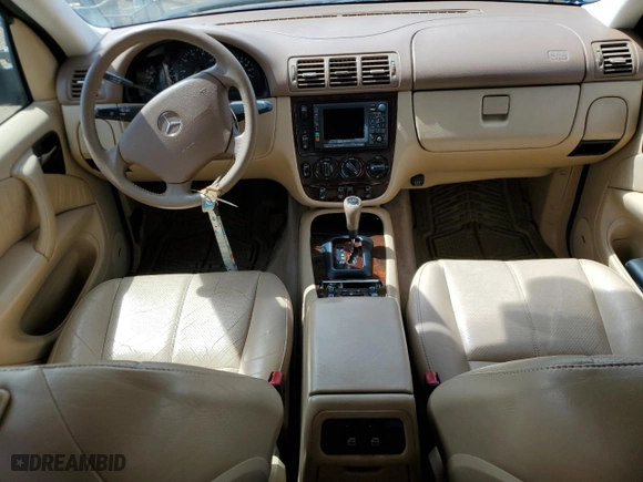 2001 Mercedes-Benz M-Class with VIN 4JGAB54E01A274517, listed as a Copart auction lot 53370745 with 145,613 mi miles and Clean Title. Bid and sale history available at carsss.com. Image 8.