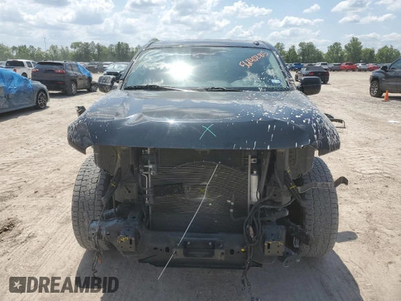 2021 Nissan Titan SV z VIN 1N6AA1EF6MN512596, wystawiony jako Copart lot #56140285 z przebiegiem 49 145 mil mil oraz Szkoda całkowita • Salvage title. Historia ofert i sprzedaży dostępna na DreamBid. Obrazek 5.