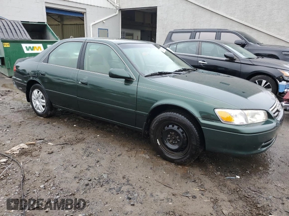 2000 Toyota Camry CE z VIN 4T1BG22K4YU977012, wystawiony jako Copart lot #59085085 z przebiegiem 146 838 mil mil oraz Szkoda całkowita • Salvage title. Historia ofert i sprzedaży dostępna na DreamBid. Obrazek 4.