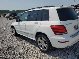 2015 Mercedes-Benz GLK 350 with VIN WDCGG8JB6FG434345, listed as a Copart auction lot 70047154 with 135,098 mi miles and Salvage Title. Bid and sale history available at DreamBid. Image 2.
