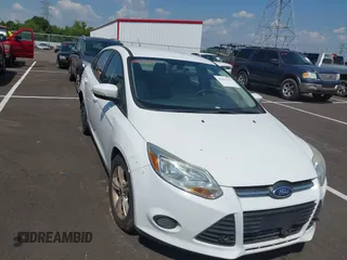 2013 Ford Focus SE with VIN 1FADP3F25DL254899, listed as a IAAI auction lot 42627621 with Not provided miles and . Bid and sale history available at DreamBid. Image 1.