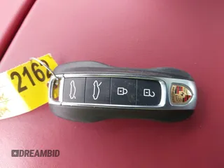 2022 Porsche Taycan z VIN WP0AA2Y10NSA12920, wystawiony jako IAAI lot #42047850 z przebiegiem 22 300 mil mil oraz . Historia ofert i sprzedaży dostępna na DreamBid. Obrazek 11.