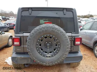 2020 Jeep Wrangler Unlimited North Edition with VIN 1C4HJXEN9LW269015, listed as a IAAI auction lot 41374546 with 87,322 mi miles. Bid and sale history available at carsss.com. Image 16.