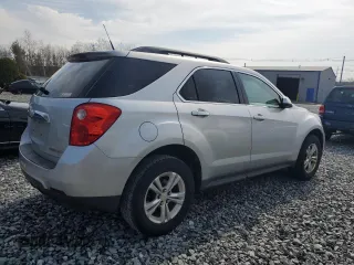 2012 Chevrolet Equinox LT w/1LT with VIN 2GNFLEEK5C6108383, listed as a Copart auction lot 52299915 with 151,077 mi miles and Clean Title. Bid and sale history available at carsss.com. Image 3.