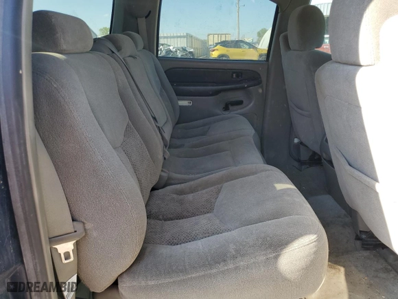 2003 Chevrolet Suburban LT with VIN 1GNFK16Z73J187405, listed as a Copart auction lot 68455394 with 143,812 mi miles and Salvage Title. Bid and sale history available at carsss.com. Image 11.