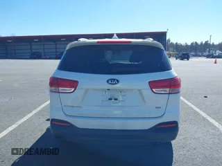 2018 Kia Sorento LX with VIN 5XYPG4A37JG351171, listed as a IAAI auction lot 41748189 with 85,000 mi miles. Bid and sale history available at carsss.com. Image 16.