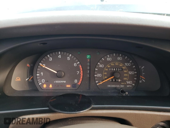 1994 Toyota Camry XLE with VIN JT2GK13E2R0008225, listed as a Copart auction lot 83668084 with 258,735 mi miles and Salvage Title. Bid and sale history available at carsss.com. Image 9.