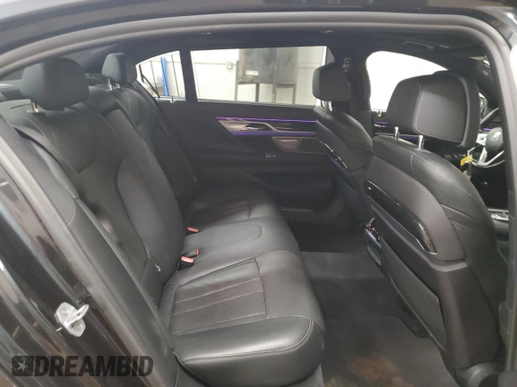 2019 BMW 7 Series 740i xDrive with VIN WBA7E4C51KGV70174, listed as a Copart auction lot 54117075 with 48,743 mi miles and Salvage Title. Bid and sale history available at carsss.com. Image 10.