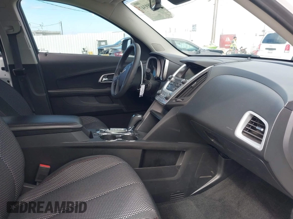 2017 Chevrolet Equinox LS z VIN 2GNALBEK3H1527409, wystawiony jako IAAI lot #41889347 z przebiegiem 114 037 mil mil oraz . Historia ofert i sprzedaży dostępna na DreamBid. Obrazek 5.