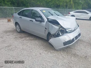 2008 Ford Focus SE с VIN 1FAHP35N48W254992, выставлен на аукционе IAAI как лот 42346556 с пробегом 210 522 миль миль и . История ставок и продаж доступна на DreamBid. Изображение 1.