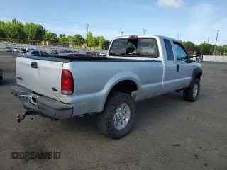 2006 Ford F-350 XL z VIN 1FTWX31P36EA28454, wystawiony jako Copart lot #59232315 z przebiegiem 197 103 mil mil oraz Czysty tytuł • Clean title. Historia ofert i sprzedaży dostępna na DreamBid. Obrazek 3.