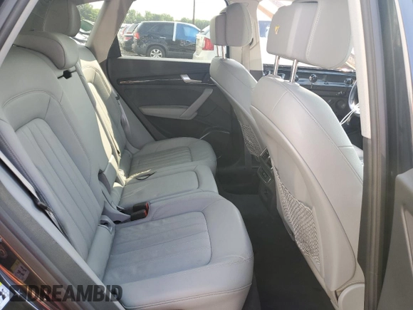 2018 Audi Q5 Premium with VIN WA1ANAFY4J2218404, listed as a Copart auction lot 60293695 with 80,767 mi miles and Salvage title. Bid and sale history available at DreamBid. Image 10.