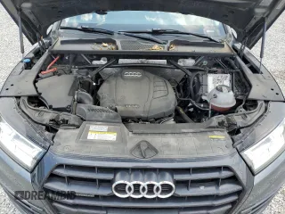 2019 Audi Q5 Premium Plus with VIN WA1BNAFY1K2017808, listed as a Copart auction lot 59008895 with 86,084 mi miles and Salvage title. Bid and sale history available at DreamBid. Image 12.