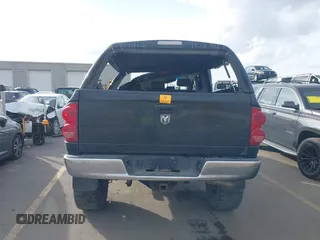 2008 Dodge 2500 SXT z VIN 3D7KS29A28G108711, wystawiony jako IAAI lot #41707944 z przebiegiem Nie podano mil oraz . Historia ofert i sprzedaży dostępna na DreamBid. Obrazek 15.