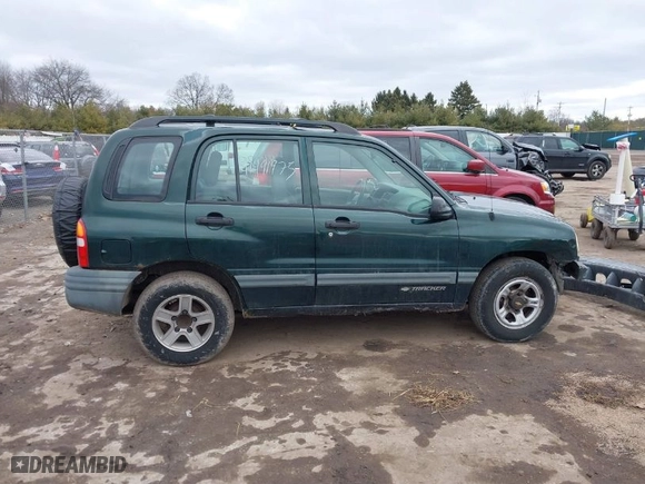2002 Chevrolet Tracker with VIN 2CNBJ13C126946857, listed as a IAAI auction lot 41491975 with NaN miles. Bid and sale history available at carsss.com. Image 14.