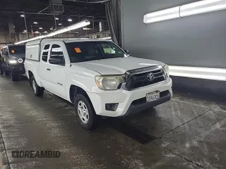 2013 Toyota Tacoma with VIN 5TFTX4CN0DX023945, listed as a IAAI auction lot 42848918 with 322,066 mi miles and . Bid and sale history available at DreamBid. Image 16.