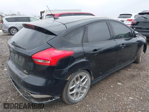 2015 Ford Focus SE with VIN 1FADP3K24FL302773, listed as a IAAI auction lot 41967128 with 202,193 mi miles. Bid and sale history available at carsss.com. Image 4.