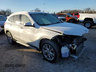 2016 BMW X1 xDrive28i with VIN WBXHT3C39G5F67635, listed as a Copart auction lot 38488573 with 62,157 mi miles. Bid and sale history available at carsss.com. Image 4.