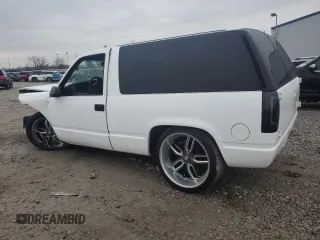 1997 GMC Yukon with VIN 3GKEC18R0VG523581, listed as a Copart auction lot 79601454 with 184,548 mi miles and Salvage Title. Bid and sale history available at carsss.com. Image 2.