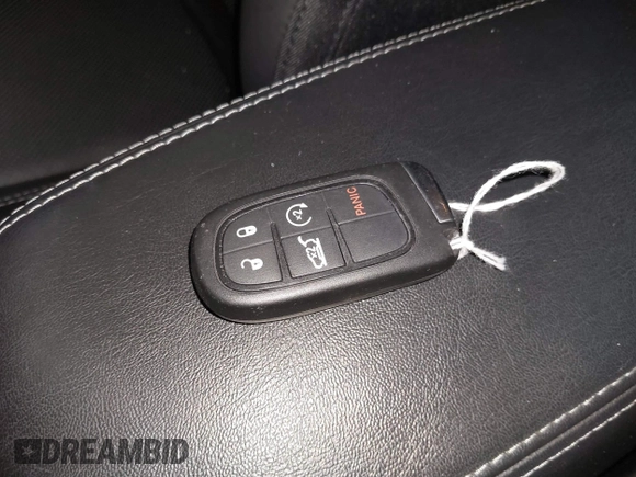 2019 Jeep Cherokee High Altitude with VIN 1C4PJMDX6KD159241, listed as a IAAI auction lot 40742596 with 37,407 mi miles and . Bid and sale history available at DreamBid. Image 11.