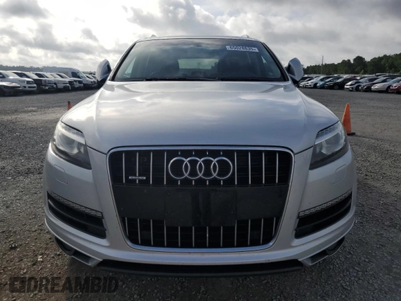 2015 Audi Q7 Premium Plus with VIN WA1LMAFE5FD020413, listed as a Copart auction lot 65028835 with 217,394 mi miles and Clean title. Bid and sale history available at DreamBid. Image 5.