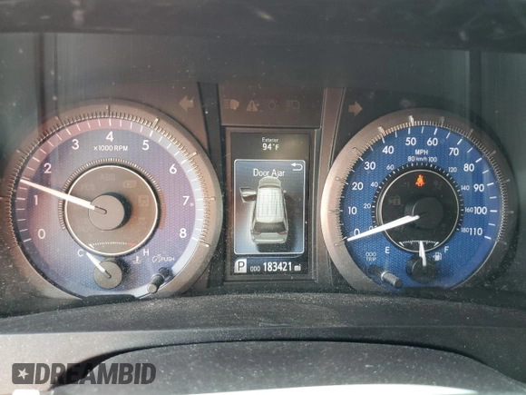 2015 Toyota Sienna XLE with VIN 5TDYK3DC5FS630556, listed as a Copart auction lot 54019705 with 183,421 mi miles and Salvage Title. Bid and sale history available at DreamBid. Image 9.