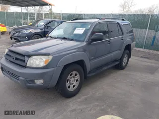 2003 Toyota 4Runner SR5 with VIN JTEZU14R530008993, listed as a IAAI auction lot 41697926 with 302,008 mi miles. Bid and sale history available at carsss.com. Image 2.