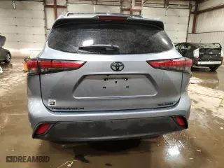 2022 Toyota Highlander XLE with VIN 5TDHZRBHXNS201361, listed as a Copart auction lot 88859475 with 45,942 mi miles and Salvage Title. Bid and sale history available at carsss.com. Image 6.