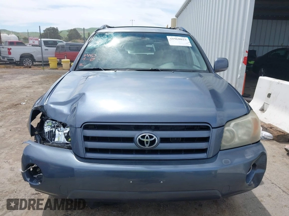2007 Toyota Highlander w/3rd Row z VIN JTEDP21A270136538, wystawiony jako IAAI lot #41968025 z przebiegiem 112 064 mil mil oraz . Historia ofert i sprzedaży dostępna na DreamBid. Obrazek 12.